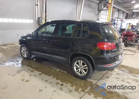 2013 Volkswagen Tiguan S из США, поврежденный, VIN WVGBV3AX7DW054272
